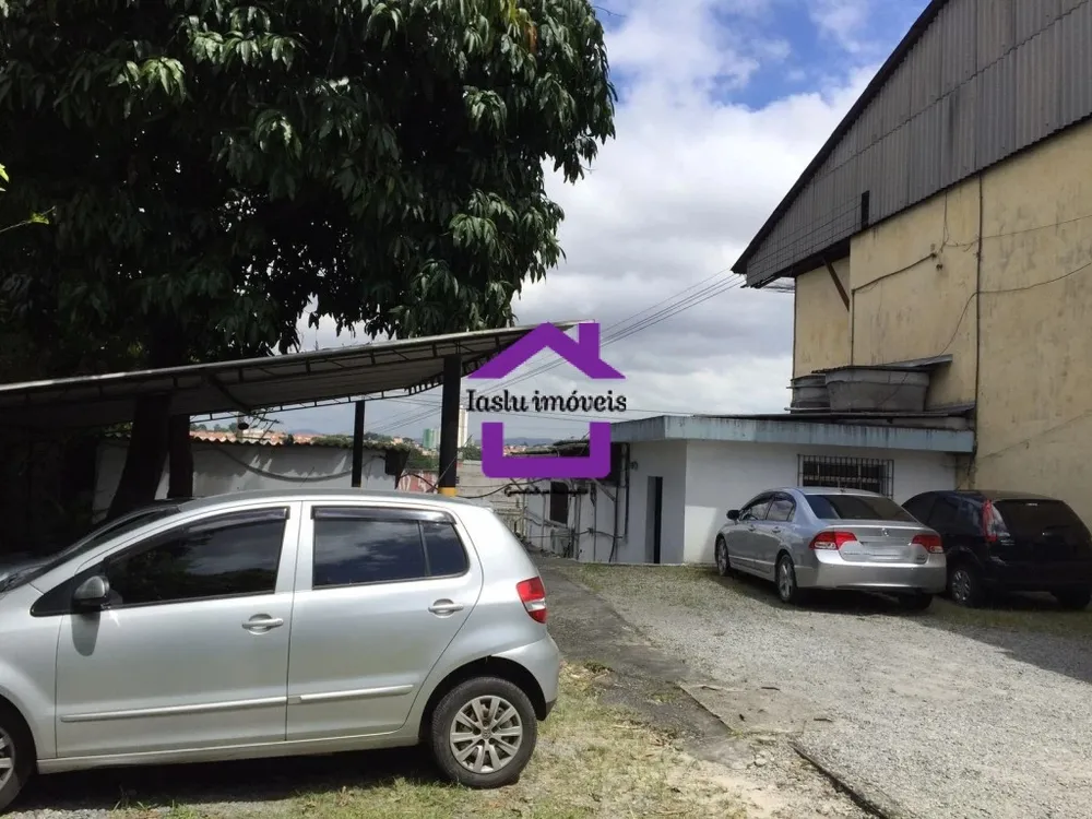 Depósito-Galpão, 1500 m² - Foto 1