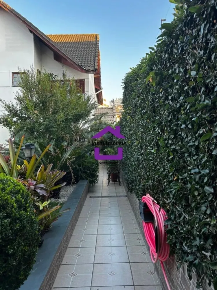 Sobrado, 3 quartos, 192 m² - Foto 1