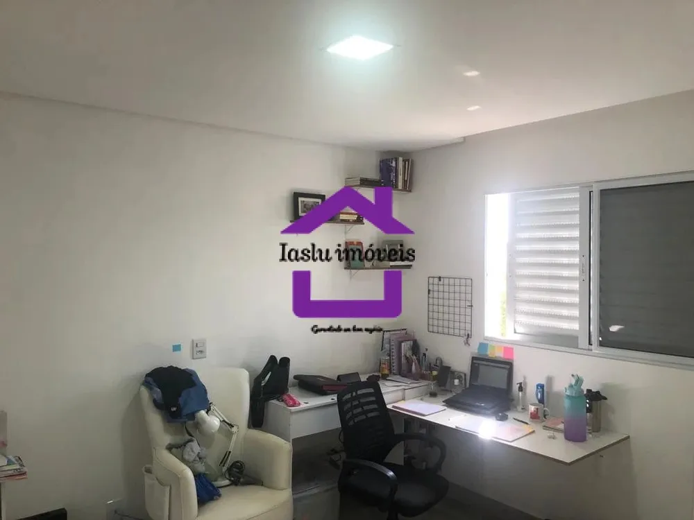 Sobrado, 3 quartos, 269 m² - Foto 2