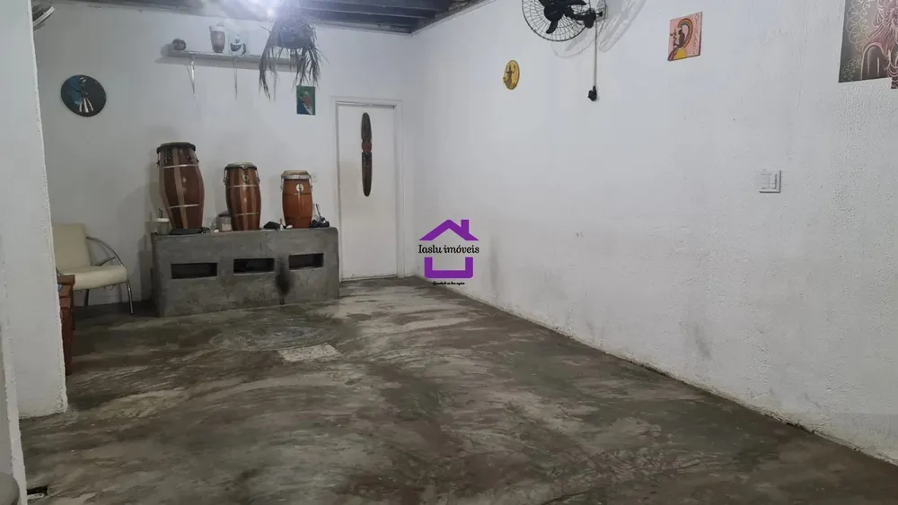 Casa, 5 quartos, 187 m² - Foto 1