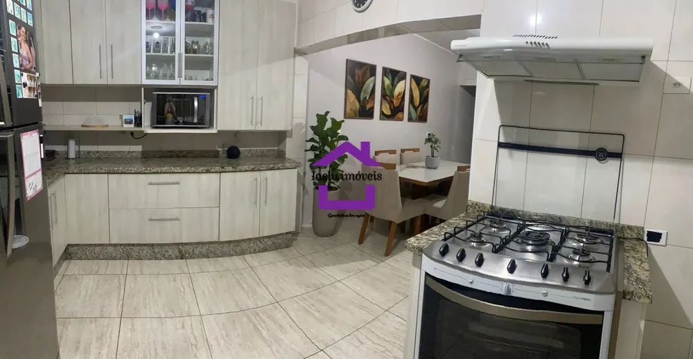 Casa, 3 quartos, 170 m² - Foto 1