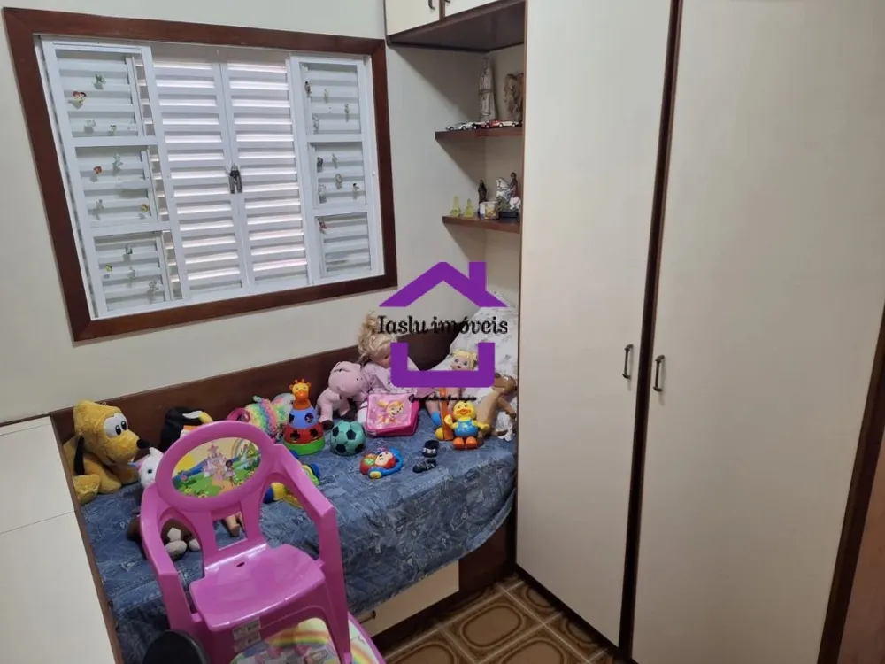 Casa, 4 quartos, 240 m² - Foto 3