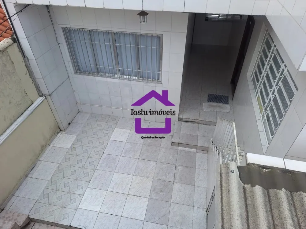 Casa, 4 quartos, 240 m² - Foto 4