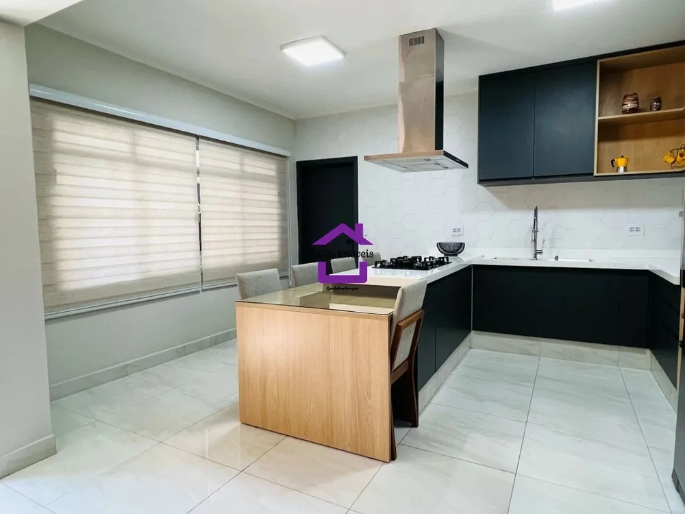 Sobrado, 3 quartos, 200 m² - Foto 2