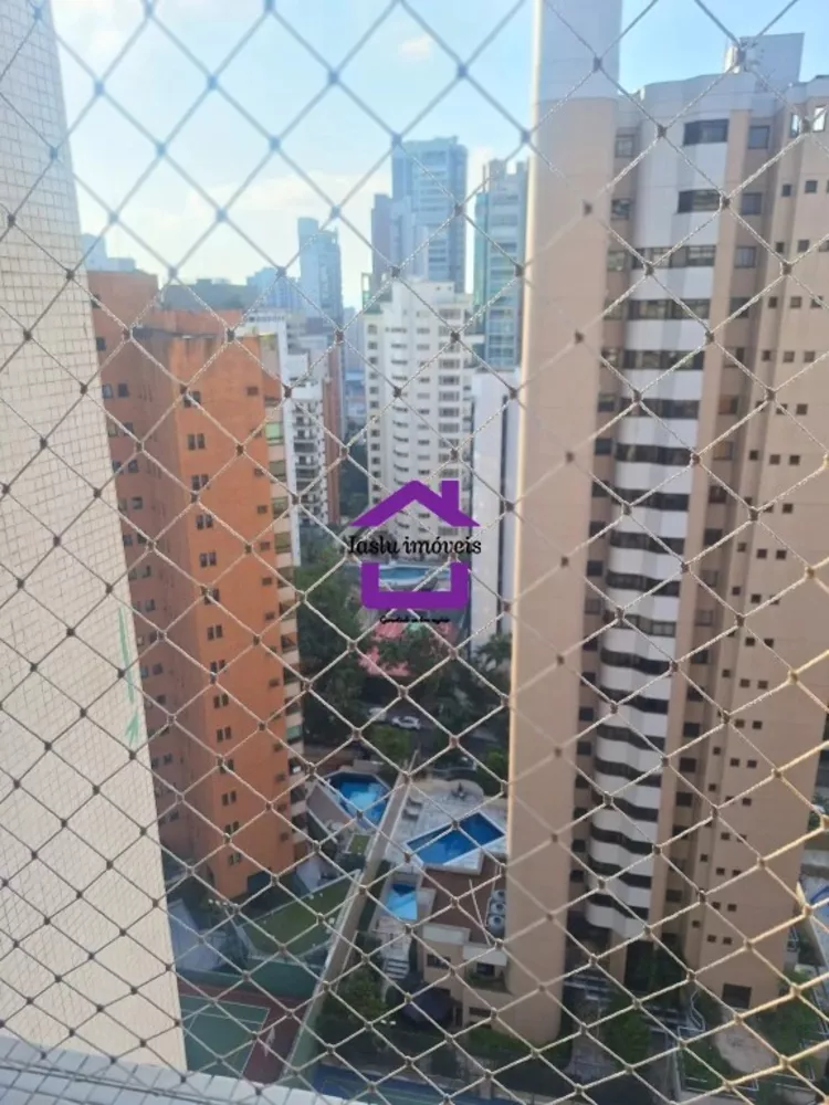 Apartamento, 3 quartos, 241 m² - Foto 10