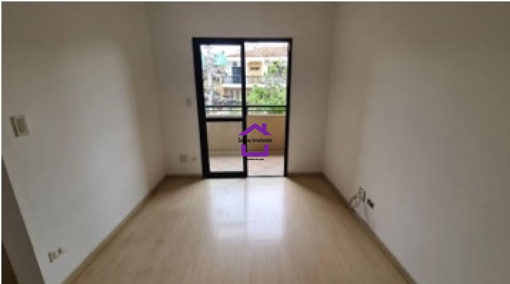 Apartamento para alugar com 3 quartos, 70m² - Foto 2