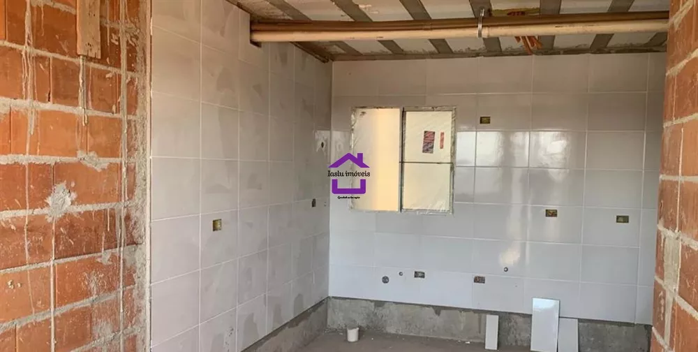 Apartamento à venda com 2 quartos, 40m² - Foto 4