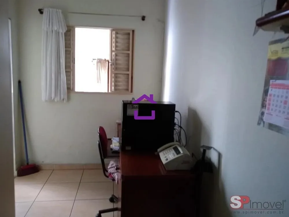Casa, 3 quartos, 200 m² - Foto 2