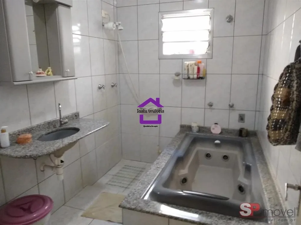 Casa, 3 quartos, 200 m² - Foto 1