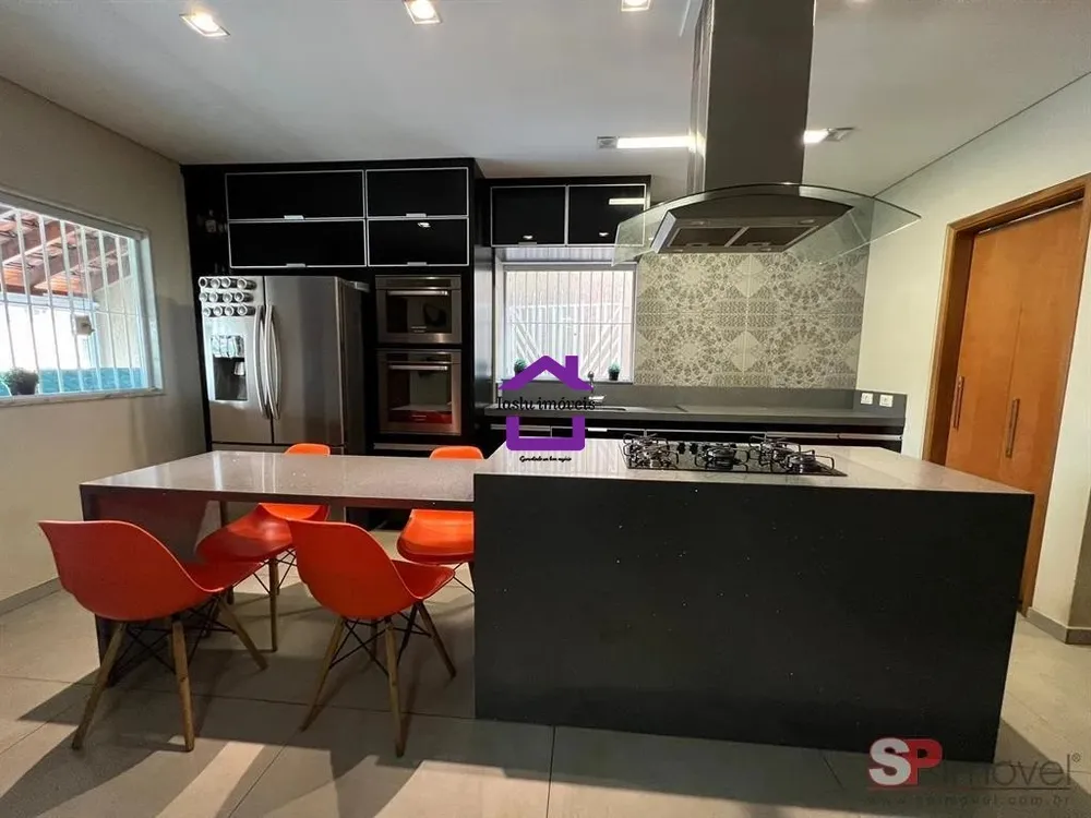 Sobrado, 3 quartos, 272 m² - Foto 6