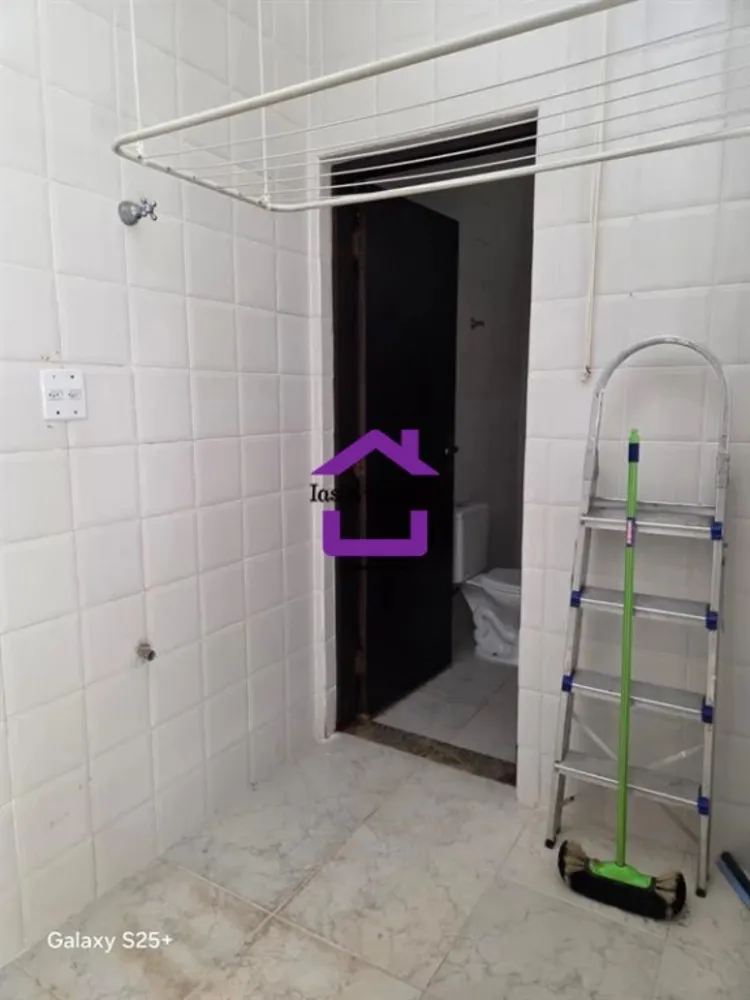 Sobrado, 3 quartos, 303 m² - Foto 4