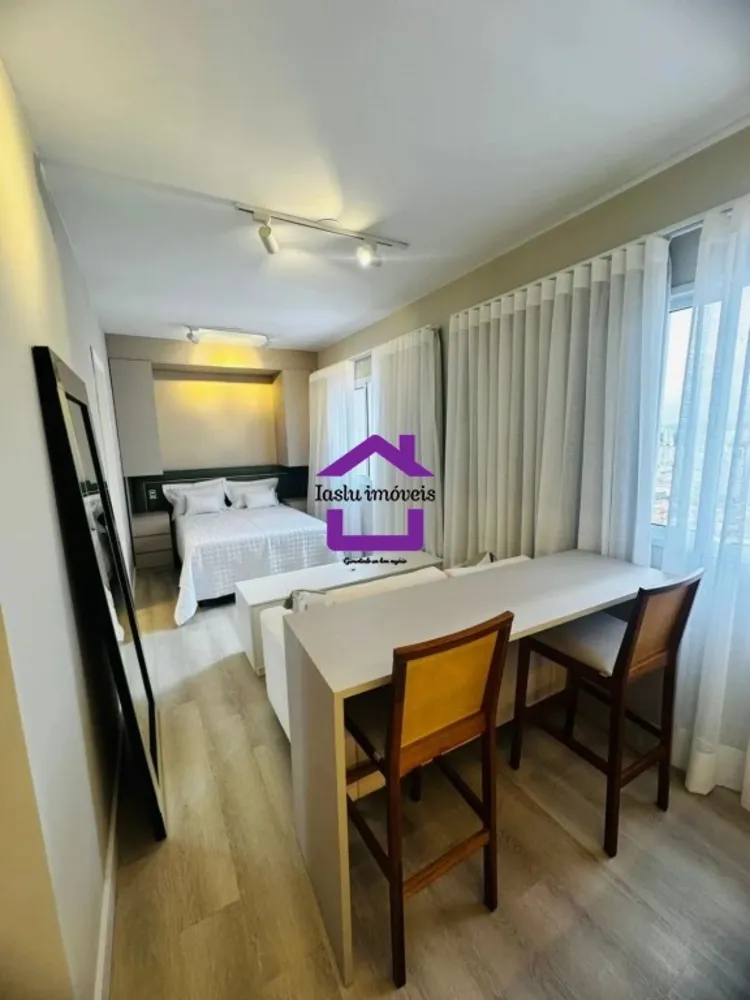 Apartamento, 1 quarto, 27 m² - Foto 1
