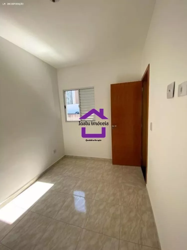 Apartamento à venda com 1 quarto, 32m² - Foto 2