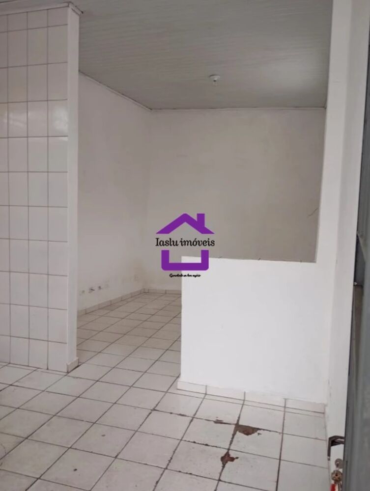 Casa para alugar com 1 quarto, 45m² - Foto 3