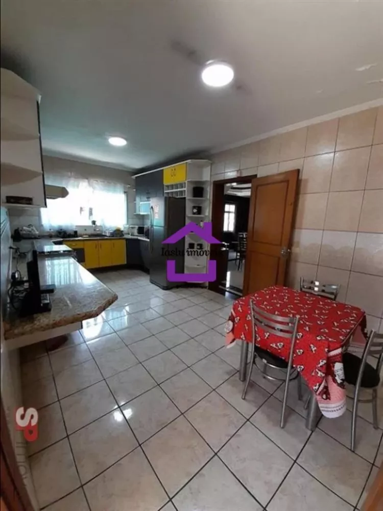 Sobrado, 3 quartos, 200 m² - Foto 19