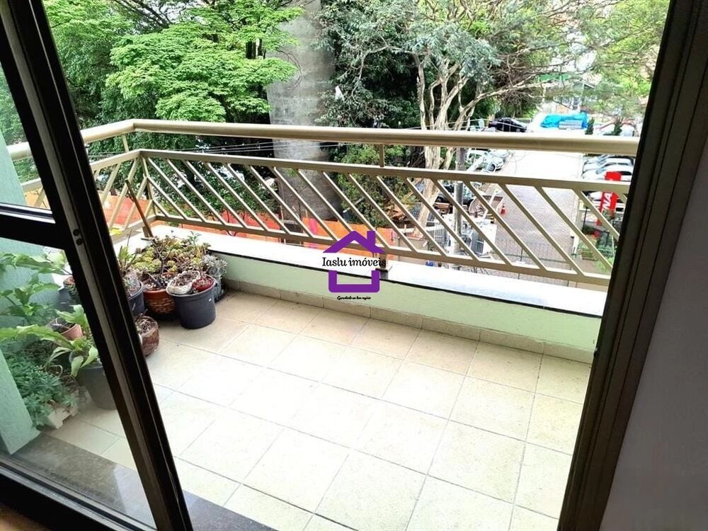 Apartamento à venda com 3 quartos, 106m² - Foto 2