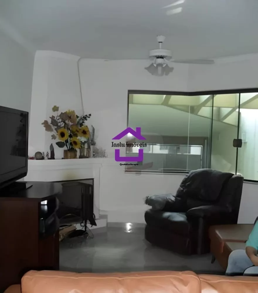 Sobrado, 3 quartos, 250 m² - Foto 2