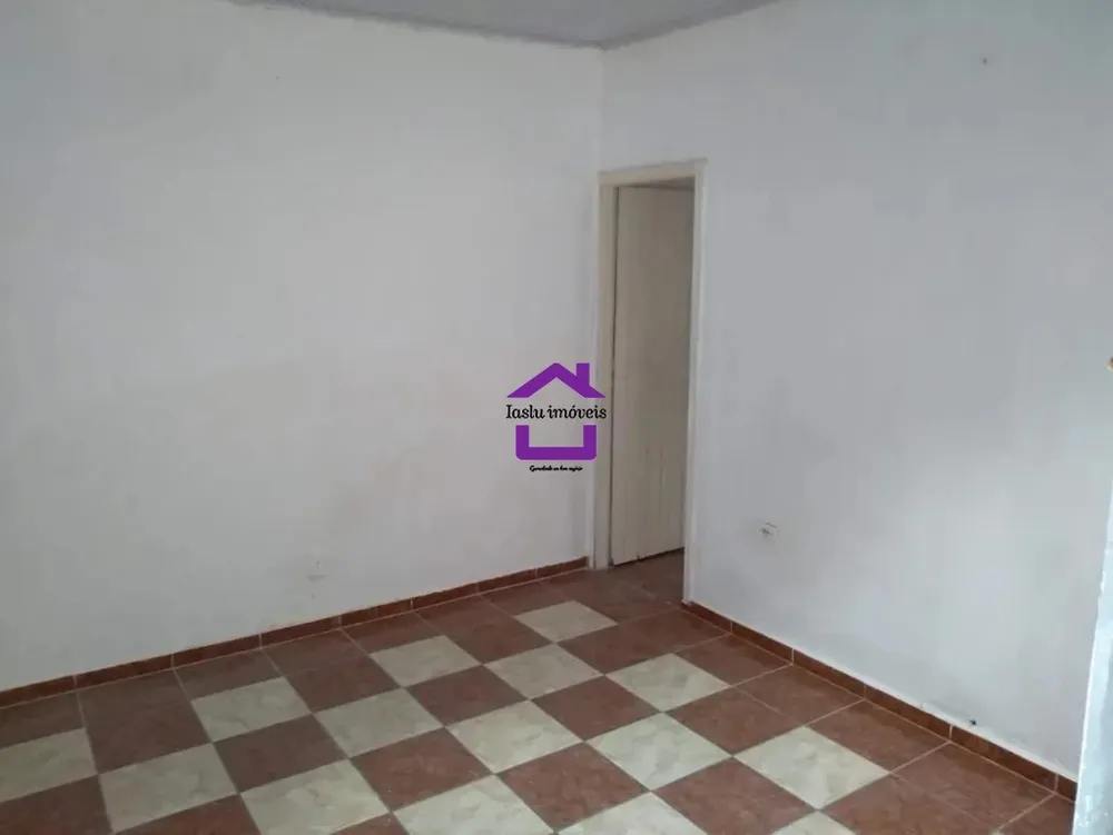 Casa, 1 quarto, 230 m² - Foto 2