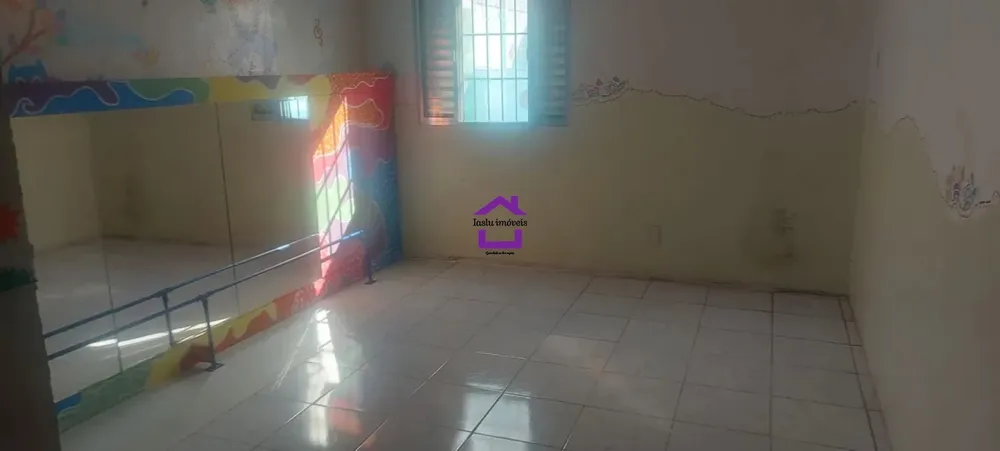 Sobrado, 4 quartos, 390 m² - Foto 3