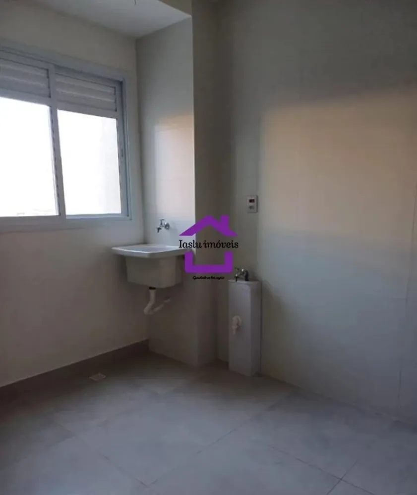 Apartamento, 1 quarto, 27 m² - Foto 2