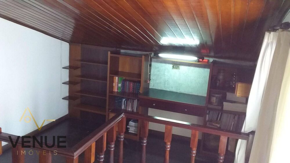Sobrado, 3 quartos, 246 m² - Foto 3