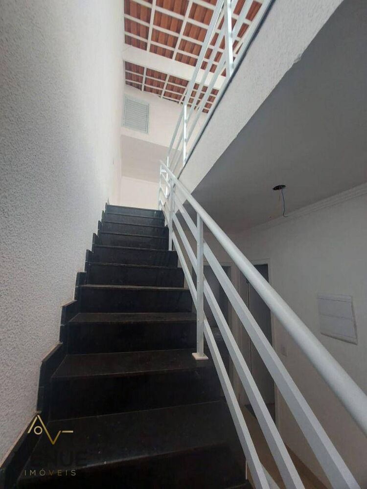 Sobrado, 3 quartos, 200 m² - Foto 4