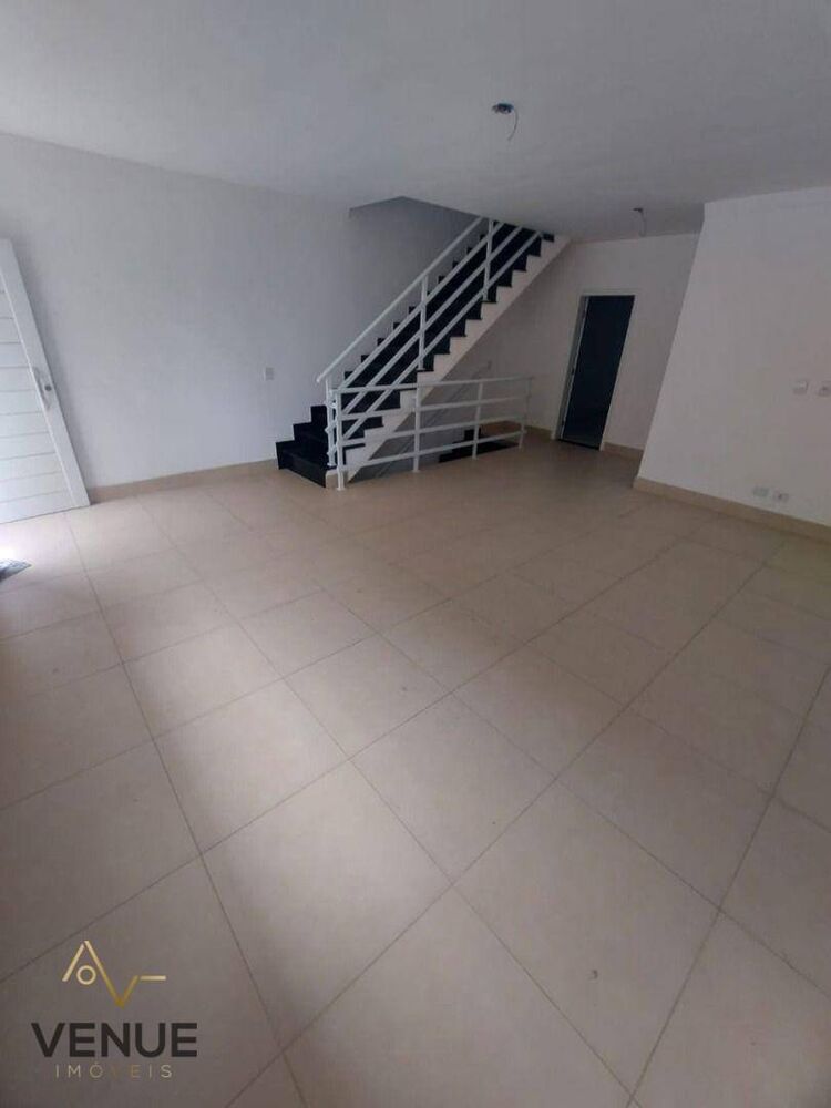 Sobrado, 3 quartos, 200 m² - Foto 1