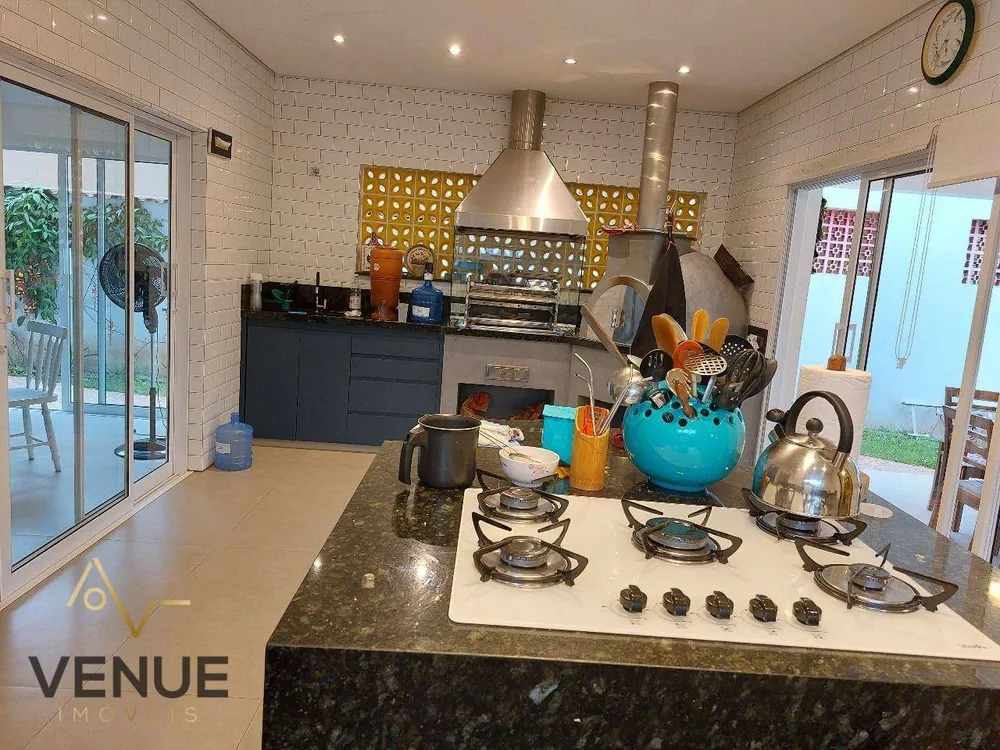 Sobrado, 3 quartos, 172 m² - Foto 1