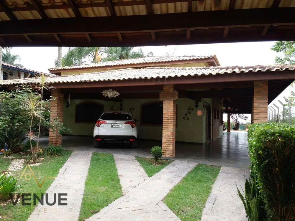 Chácara, 3 quartos, 1500 m² - Foto 1