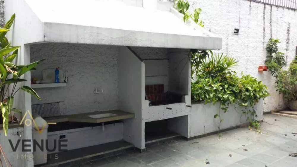 Sobrado, 5 quartos, 326 m² - Foto 1