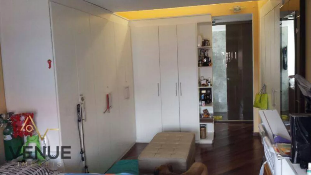 Sobrado, 5 quartos, 326 m² - Foto 4