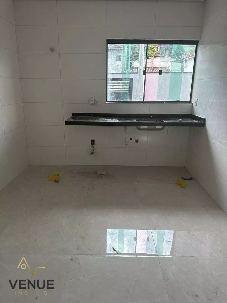 Sobrado à venda com 2 quartos, 85m² - Foto 12