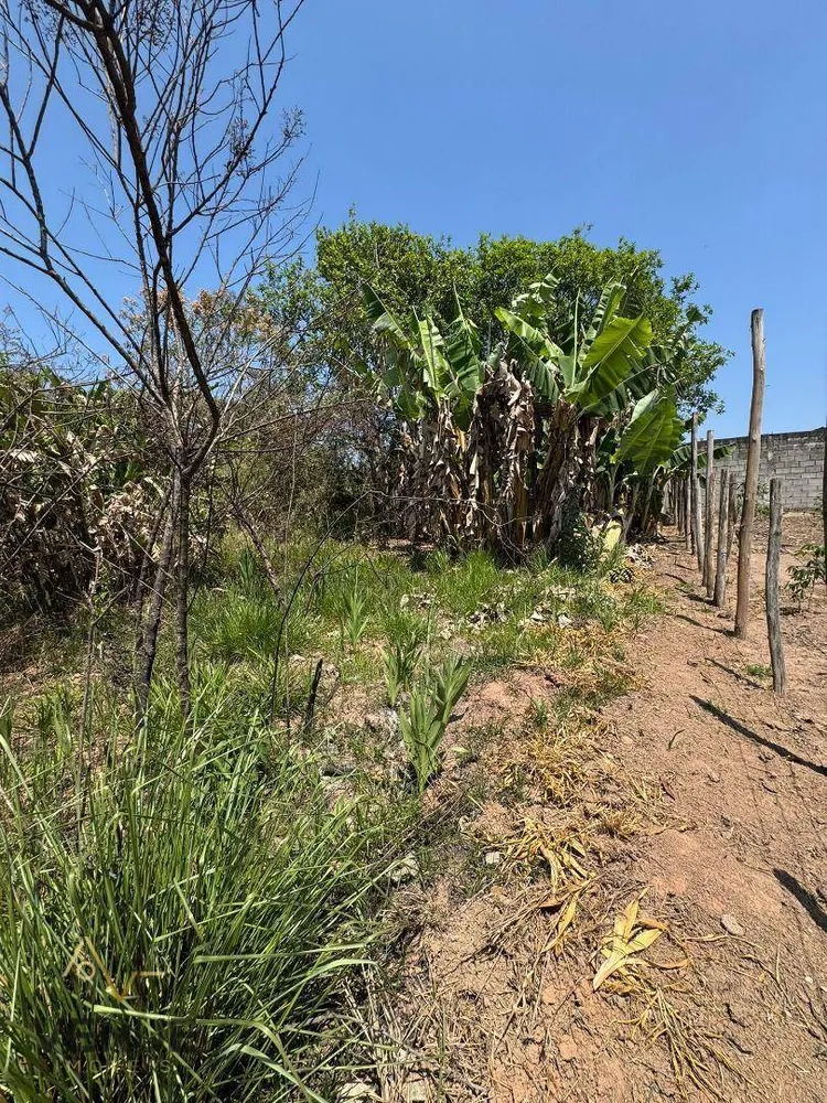 Terreno, 180 m² - Foto 1