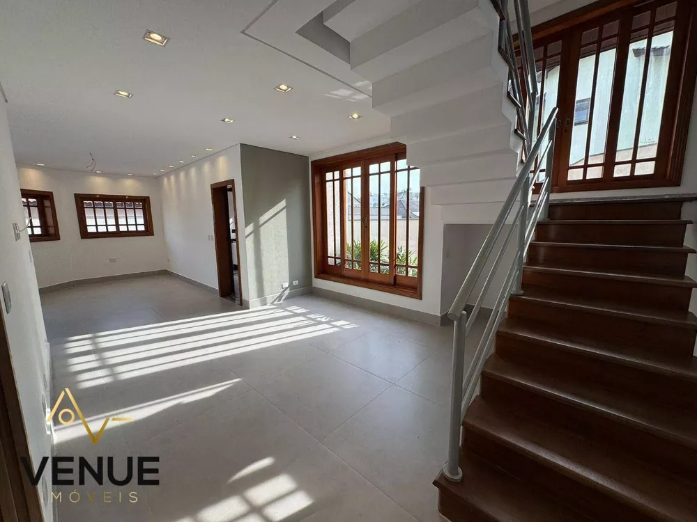 Sobrado, 4 quartos, 300 m² - Foto 1