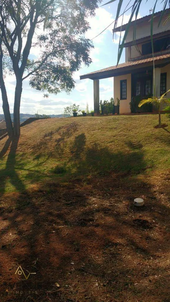 Casa, 3 quartos, 1180 m² - Foto 2