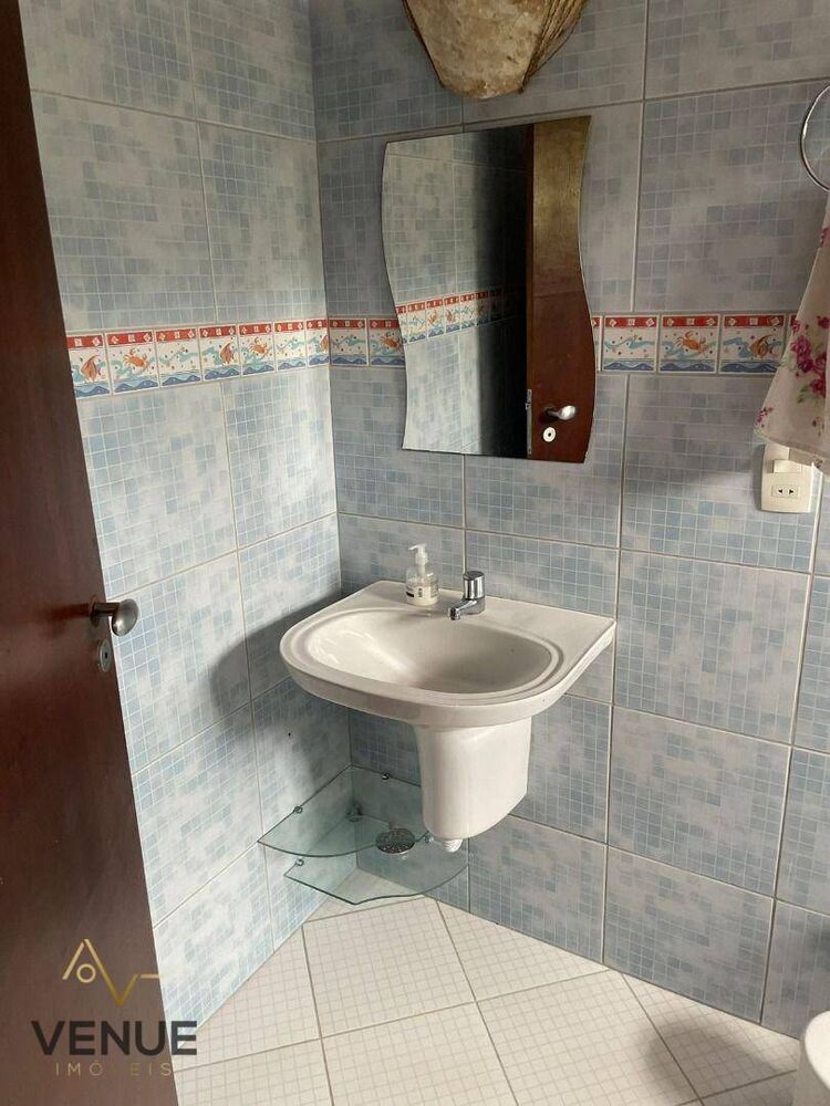 Sobrado à venda com 5 quartos, 225m² - Foto 8