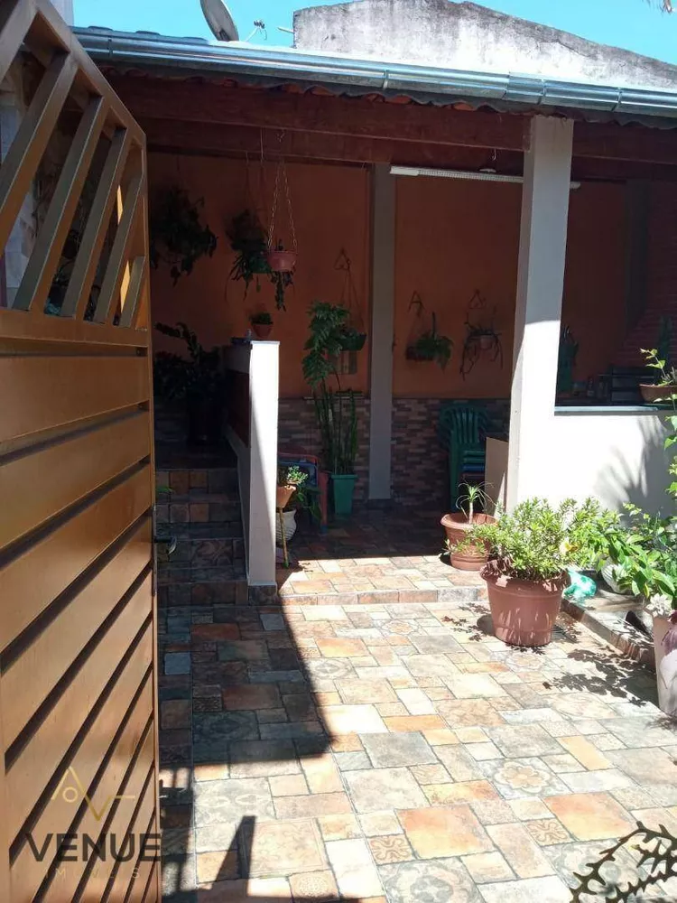 Sobrado, 4 quartos, 180 m² - Foto 3