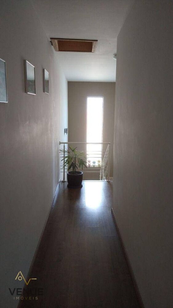 Sobrado, 3 quartos, 180 m² - Foto 2