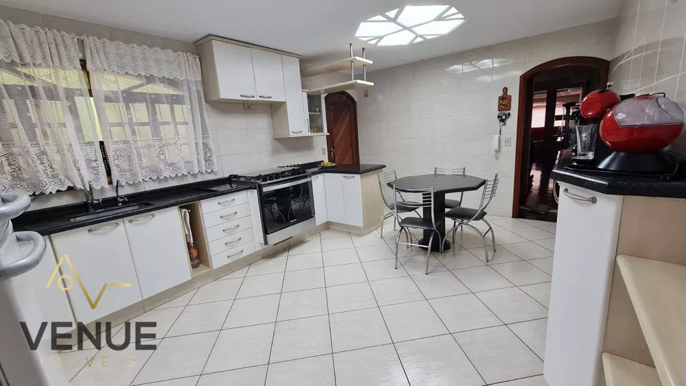 Sobrado, 3 quartos, 300 m² - Foto 11