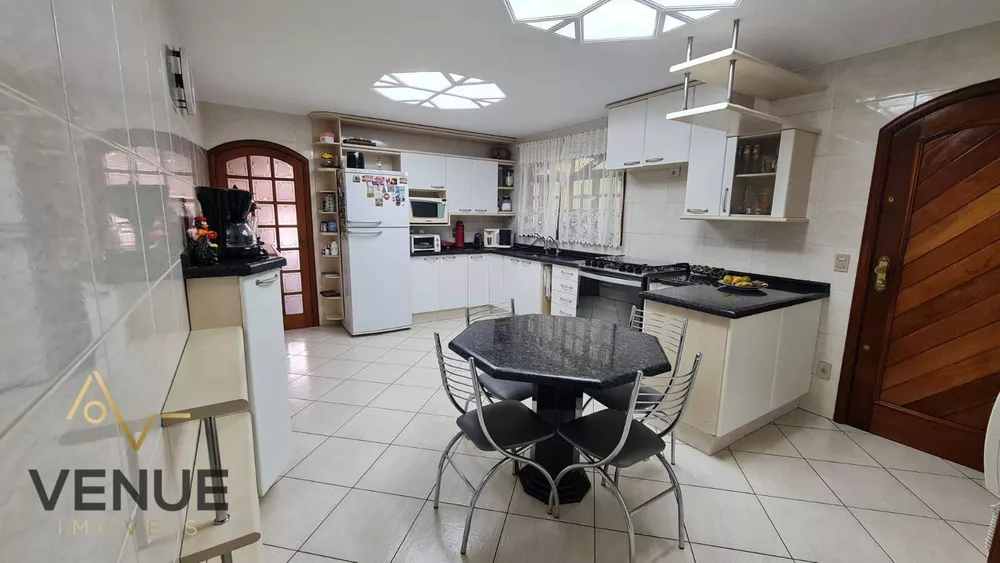 Sobrado, 3 quartos, 300 m² - Foto 12