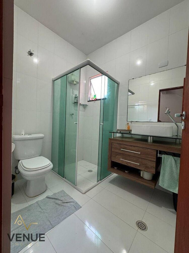 Casa, 3 quartos, 192 m² - Foto 1