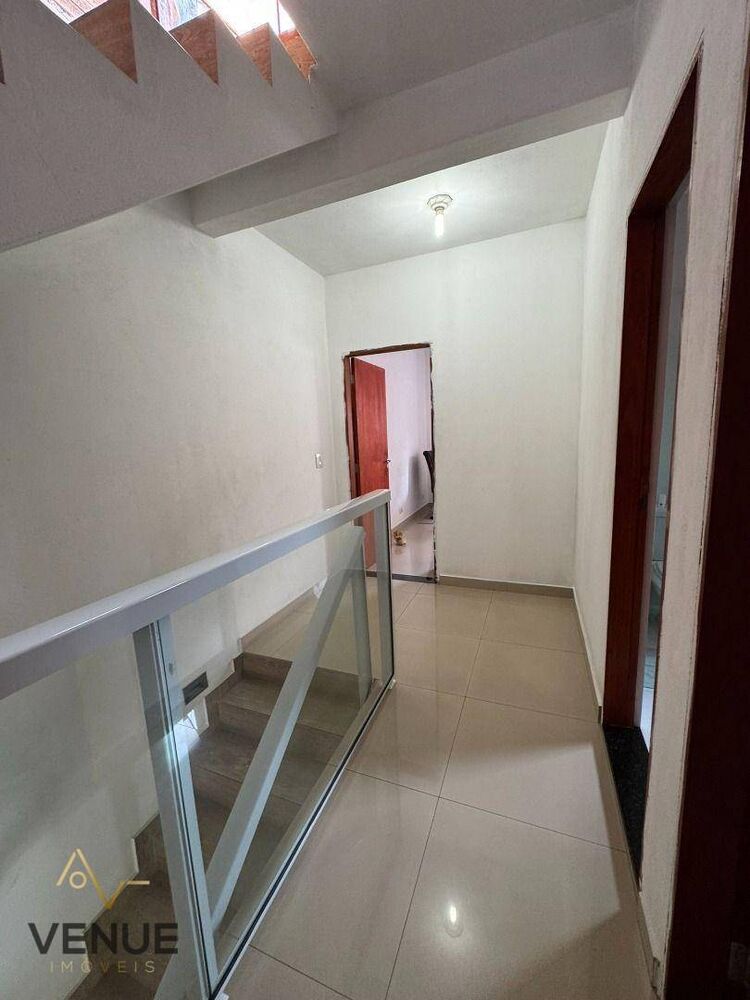 Casa, 3 quartos, 192 m² - Foto 6