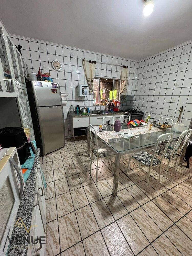 Casa, 3 quartos, 192 m² - Foto 7