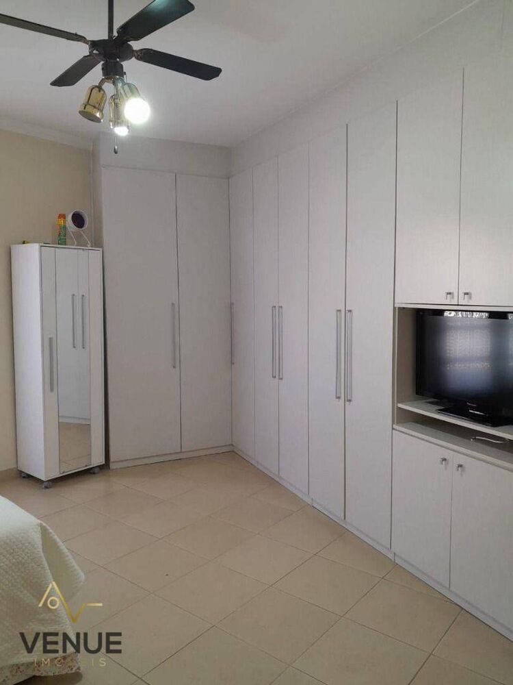 Sobrado, 3 quartos, 200 m² - Foto 1