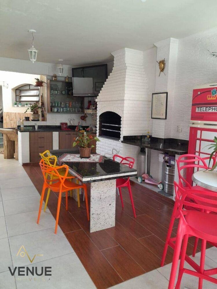Sobrado, 3 quartos, 200 m² - Foto 14