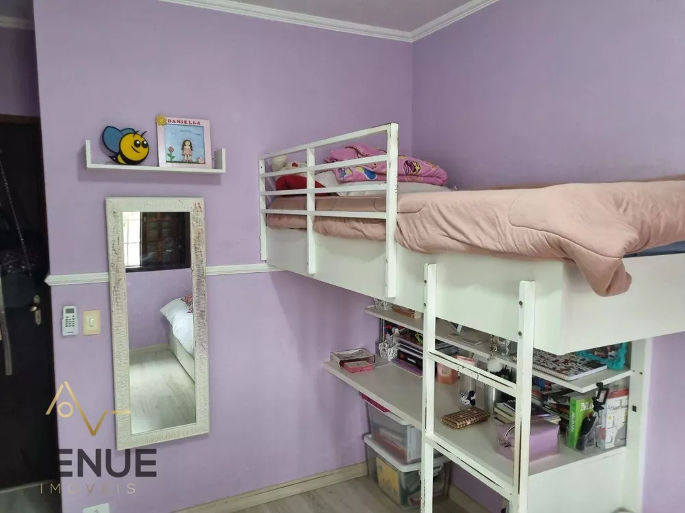 Sobrado à venda com 3 quartos, 150m² - Foto 4