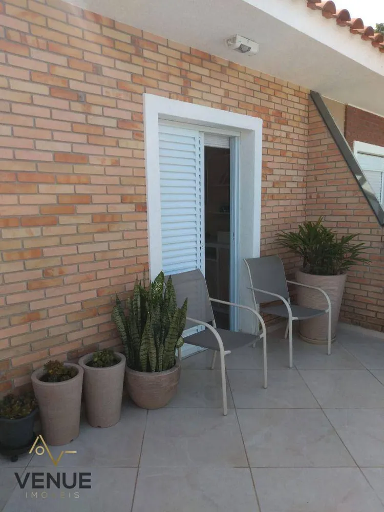 Sobrado, 3 quartos, 350 m² - Foto 4