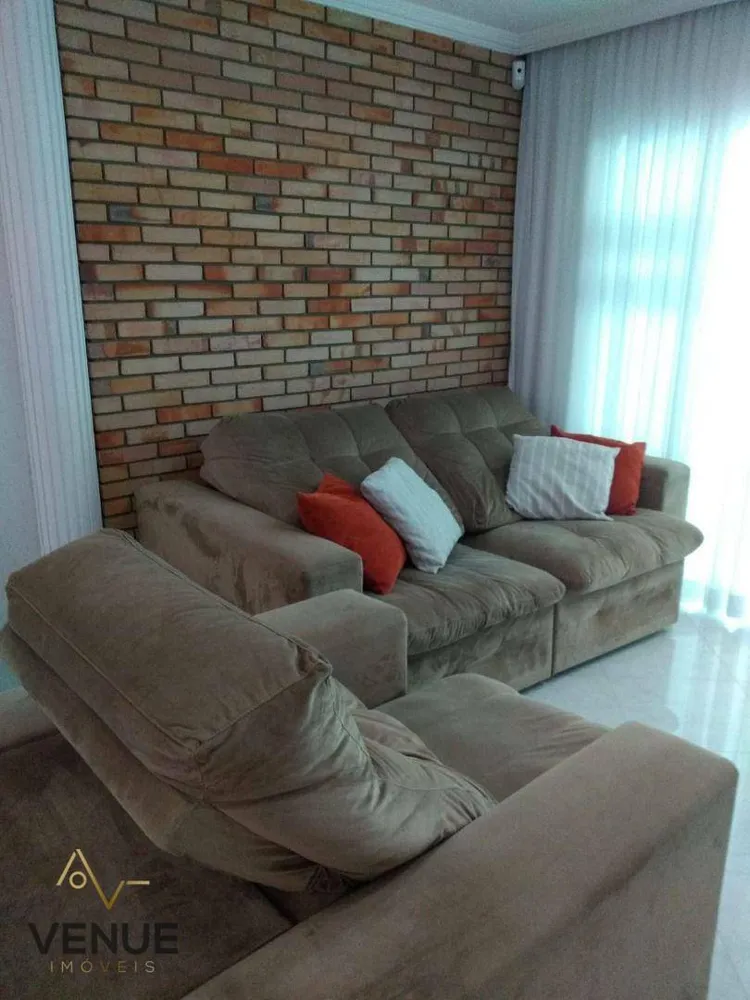 Sobrado, 3 quartos, 350 m² - Foto 2