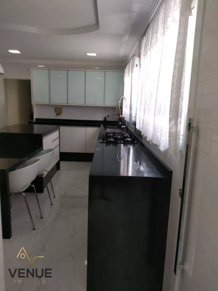 Sobrado, 3 quartos, 350 m² - Foto 9