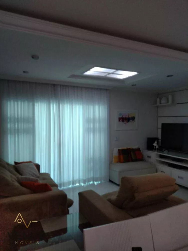 Sobrado, 3 quartos, 350 m² - Foto 4